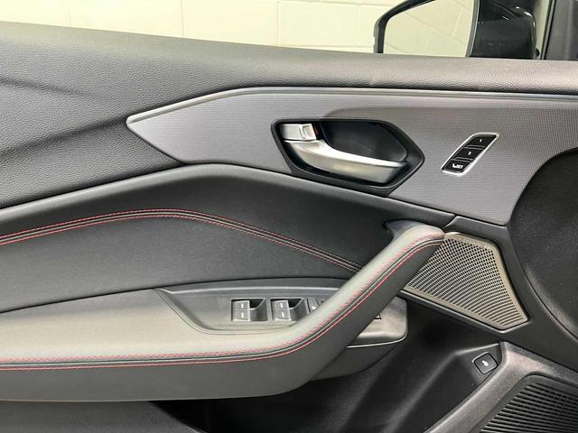 Photo of 2025 Urban Gray Pearl Acura TLX
