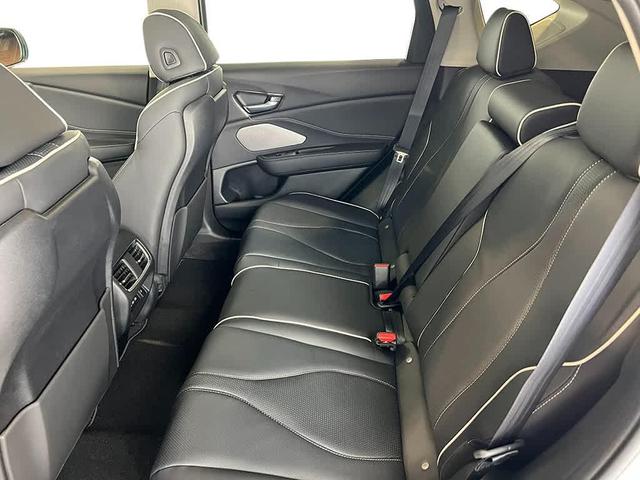 Photo of 2025 Platinum White Pearl Acura RDX