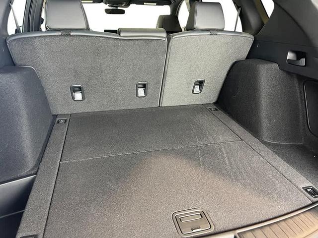 Photo of 2025 Majestic Black Pearl Acura RDX