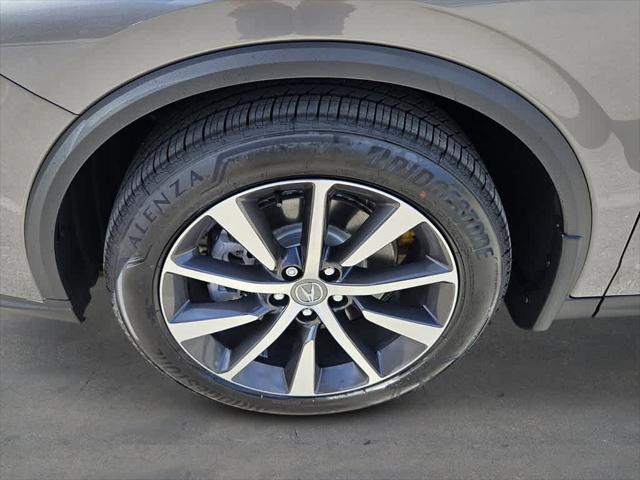 Photo of 2026 Liquid Carbon Metallic Acura MDX