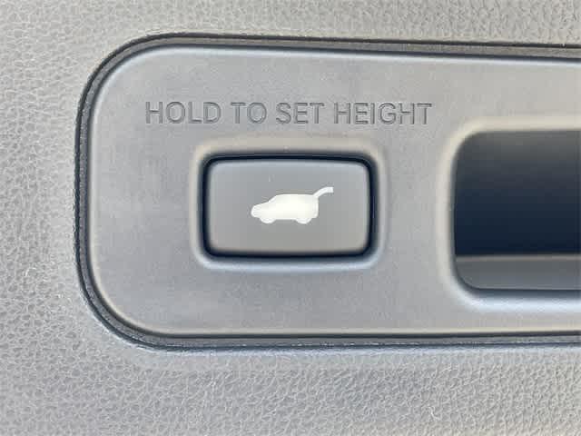 Photo of 2026 Liquid Carbon Metallic Acura MDX