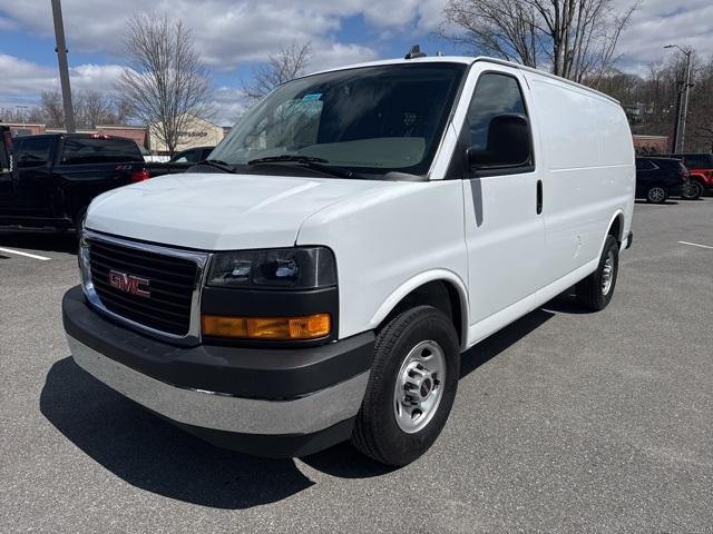 2023 GMC Savana 2500