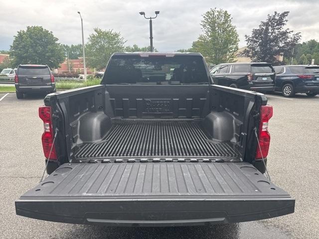 Photo of 2025 Black Chevrolet Silverado 1500