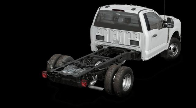 Photo of 2025 OXFORD WHITE Ford F-350