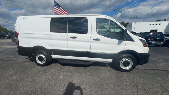 Photo of 2021 OXFORD WHITE Ford Transit-150