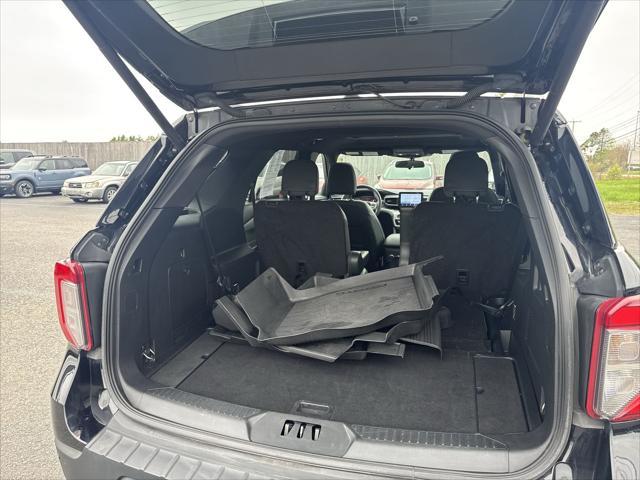 Photo of 2022 AGATE BLACK METALLIC Ford Explorer