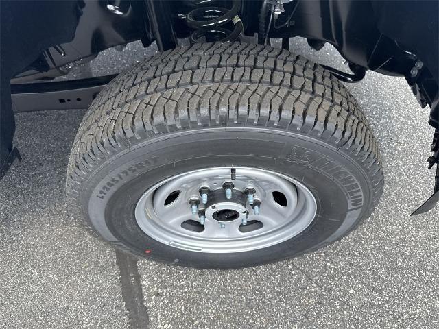 Photo of 2025 OXFORD WHITE Ford F-250