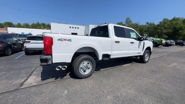 Photo of 2025 Oxford White Ford F-350