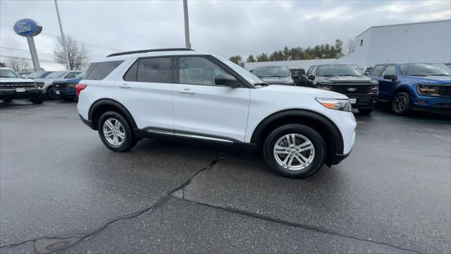 Photo of 2023 OXFORD WHITE Ford Explorer