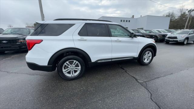 Photo of 2023 OXFORD WHITE Ford Explorer