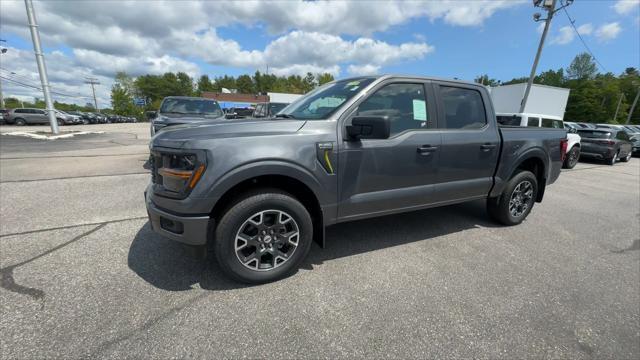 Photo of 2025 CARBONIZED GRAY METALLIC Ford F-150