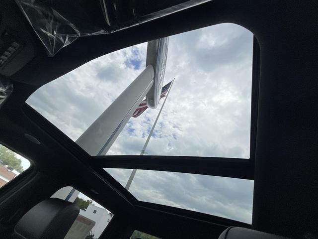 Photo of 2025 Carbonized Gray Metallic Ford F-150