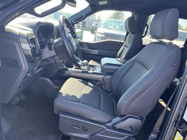 Photo of 2022 AGATE BLACK METALLIC Ford F-150