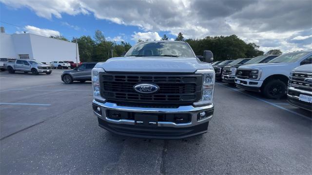 Photo of 2026 OXFORD WHITE Ford F-250