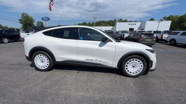 Photo of 2025 Star White Metallic Tri-Coat Ford Mustang Mach-E