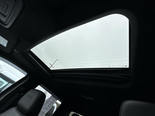 Photo of 2022 Dynamic Blue Metallic GMC Sierra 1500