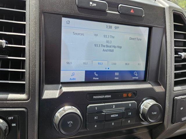 Photo of 2020 Oxford White Ford F-250