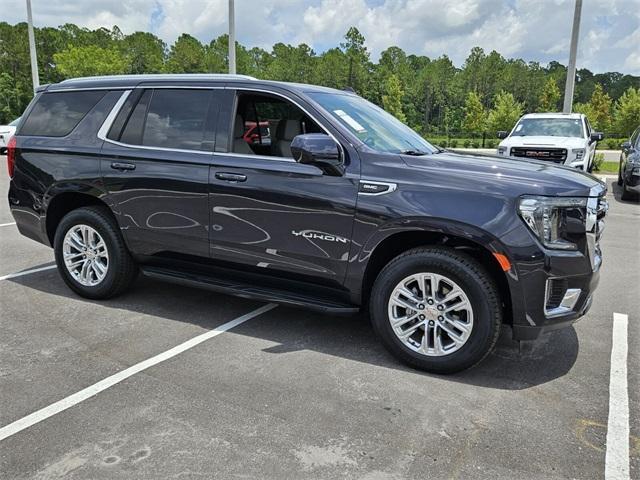 Photo of 2024 Titanium Rush Metallic GMC Yukon