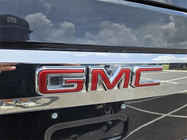 Photo of 2024 Titanium Rush Metallic GMC Yukon