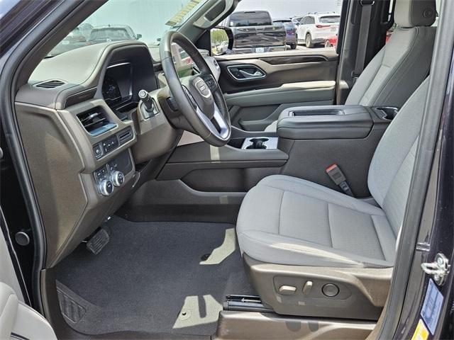 Photo of 2024 Titanium Rush Metallic GMC Yukon
