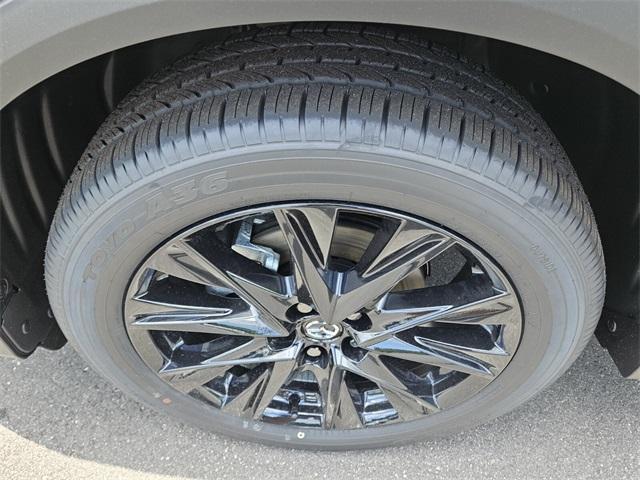 Photo of 2025 Gray Metallic Mazda CX-5