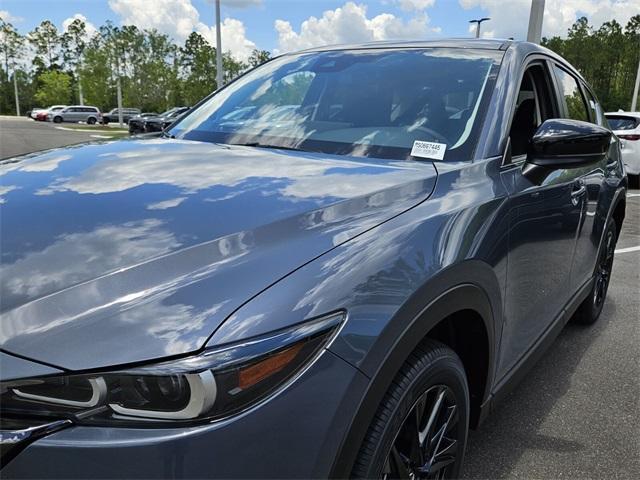 Photo of 2025 Gray Metallic Mazda CX-5