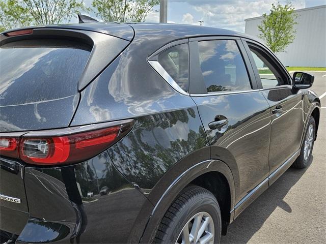 Photo of 2025 Jet Black Mazda CX-5