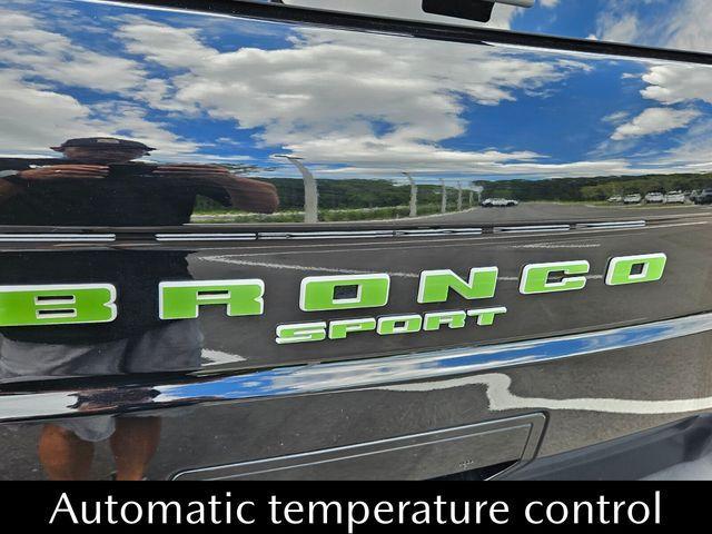 Photo of 2021 Shadow Black Ford Bronco Sport