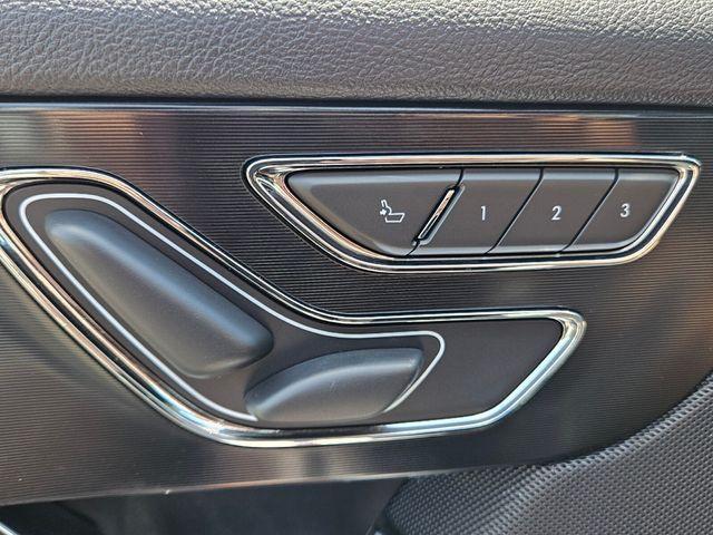 Photo of 2021 Silver Radiance Lincoln Corsair