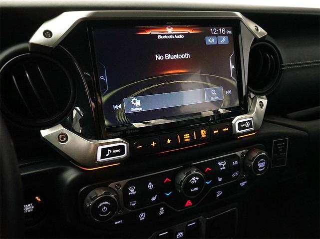 Photo of 2020 Black Clearcoat Jeep Wrangler Unlimited