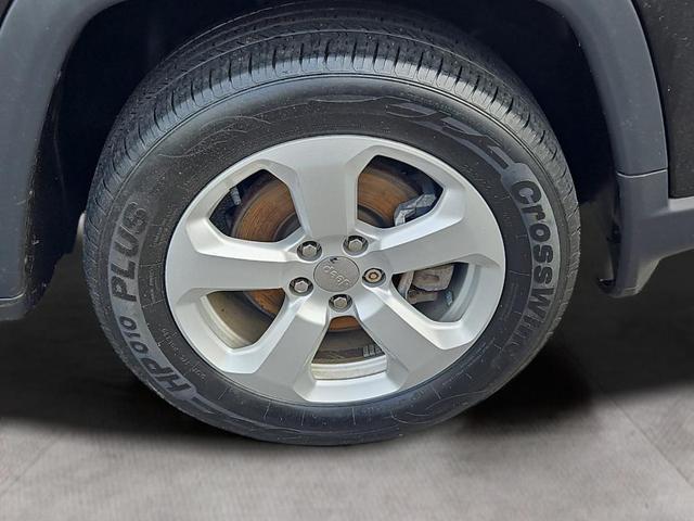 Photo of 2019 Black Jeep Compass