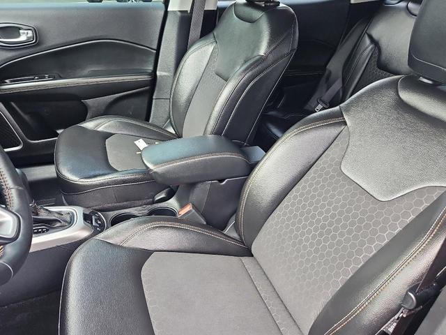 Photo of 2019 Black Jeep Compass