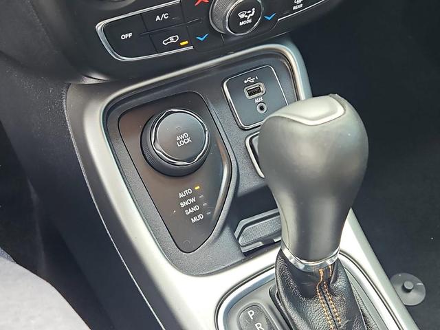 Photo of 2019 Black Jeep Compass