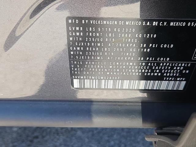 Photo of 2025 Platinum Gray Metallic Volkswagen Tiguan