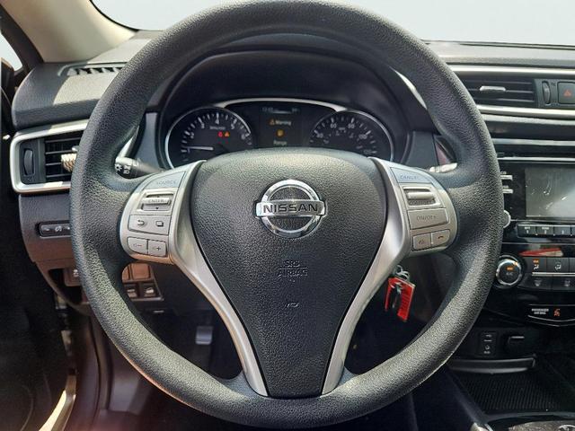 Photo of 2014 Gun Metallic Nissan Rogue