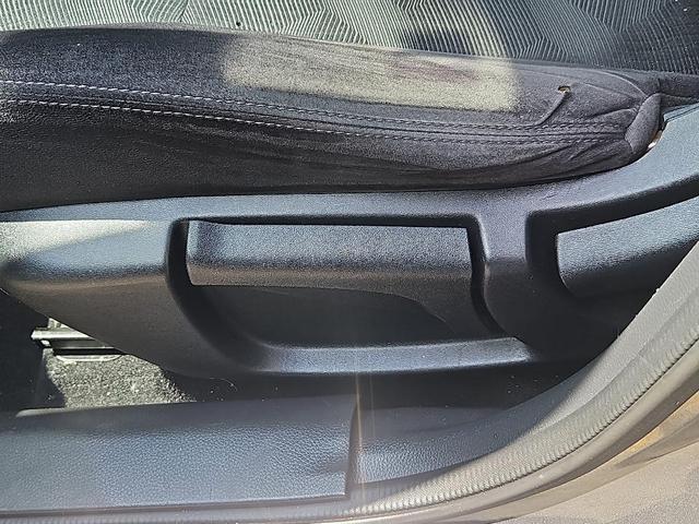Photo of 2014 Gun Metallic Nissan Rogue