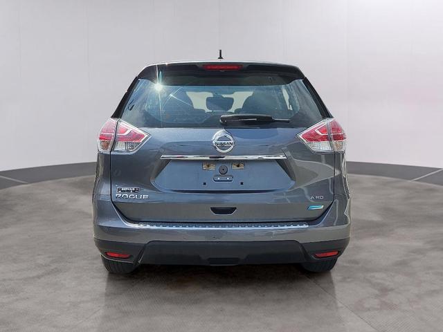 Photo of 2014 Gun Metallic Nissan Rogue