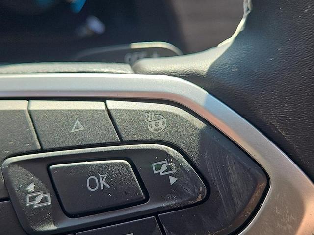 Photo of 2025 Platinum Gray Metallic Volkswagen Atlas