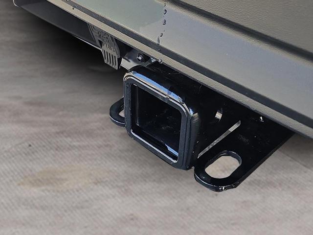 Photo of 2025 Platinum Gray Metallic Volkswagen Atlas