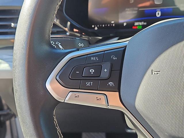 Photo of 2023 Pyrite Silver Metallic Volkswagen Taos