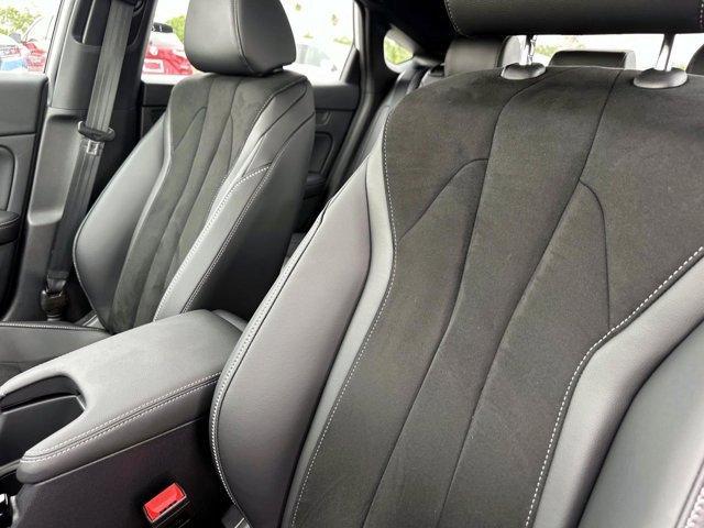 Photo of 2025 Platinum White Acura Integra