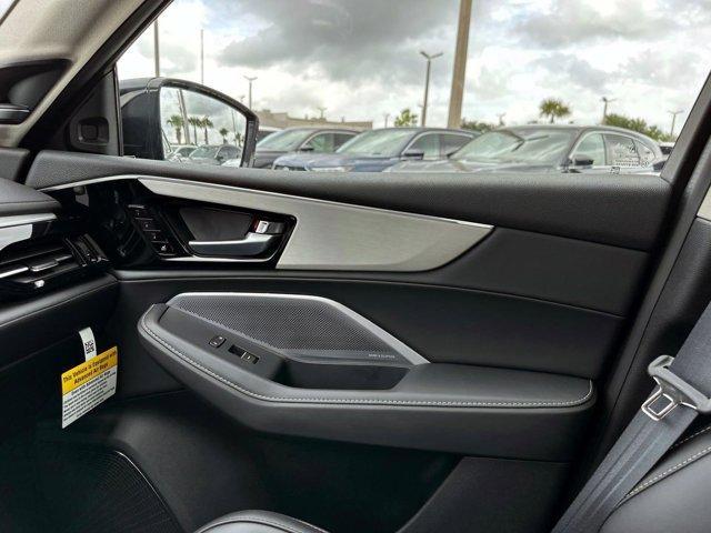 Photo of 2025 Majestic Black Pearl Acura MDX