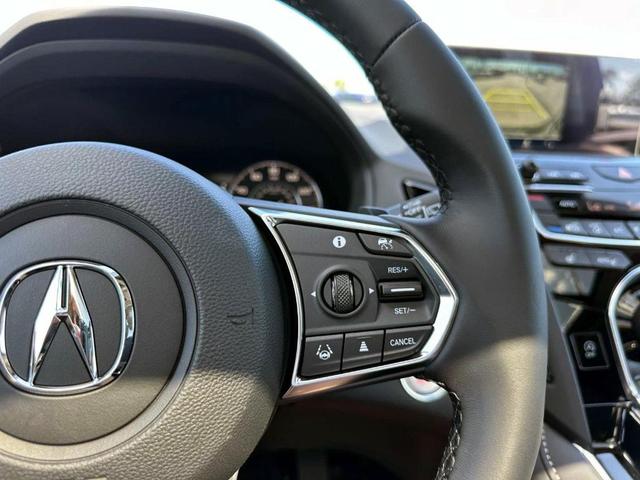 Photo of 2025 Majestic Black Pearl Acura RDX