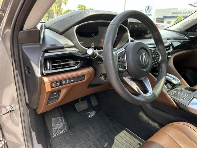 Photo of 2024 Liquid Carbon Metallic Acura MDX