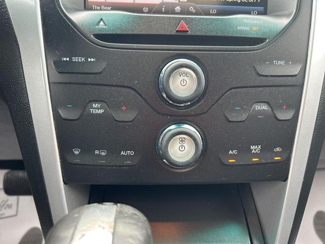 Photo of 2015 Caribou Metallic Ford Explorer