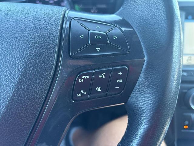 Photo of 2017 Ingot Silver Ford Explorer