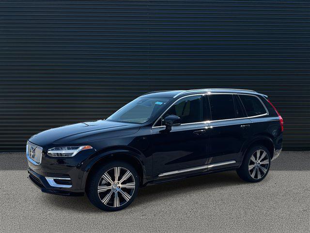 Photo of 2024 Onyx Black Metallic Volvo XC90 Recharge Plug-In Hybrid