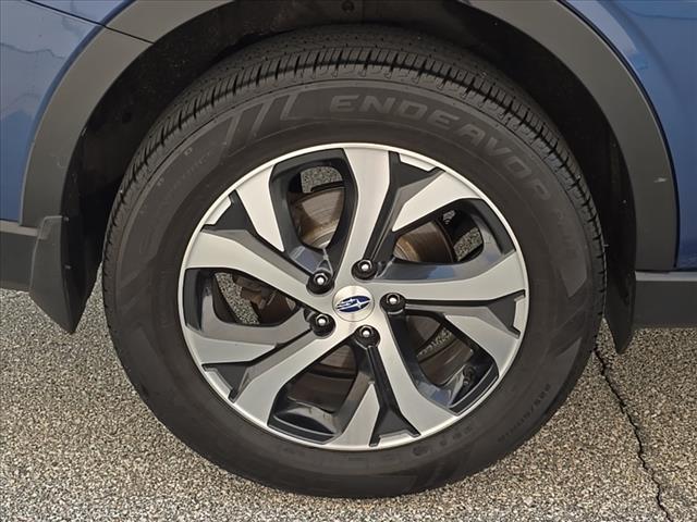 Photo of 2020 Abyss Blue Pearl Subaru Outback