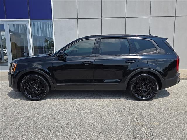 Photo of 2021 Ebony Black Kia Telluride