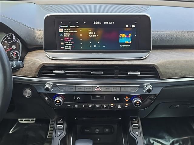 Photo of 2021 Ebony Black Kia Telluride